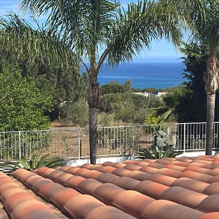 Casa Leandro * باليستراتي