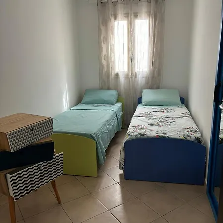 Casa Leandro بيت للعطل *